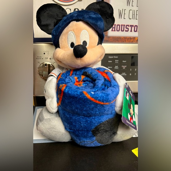 Disney Other - Disney MLB Mickey Mouse Houston Astros Plush and Blanket ⚾️⚾️⚾️💙🧡💙⚾️⚾️⚾️